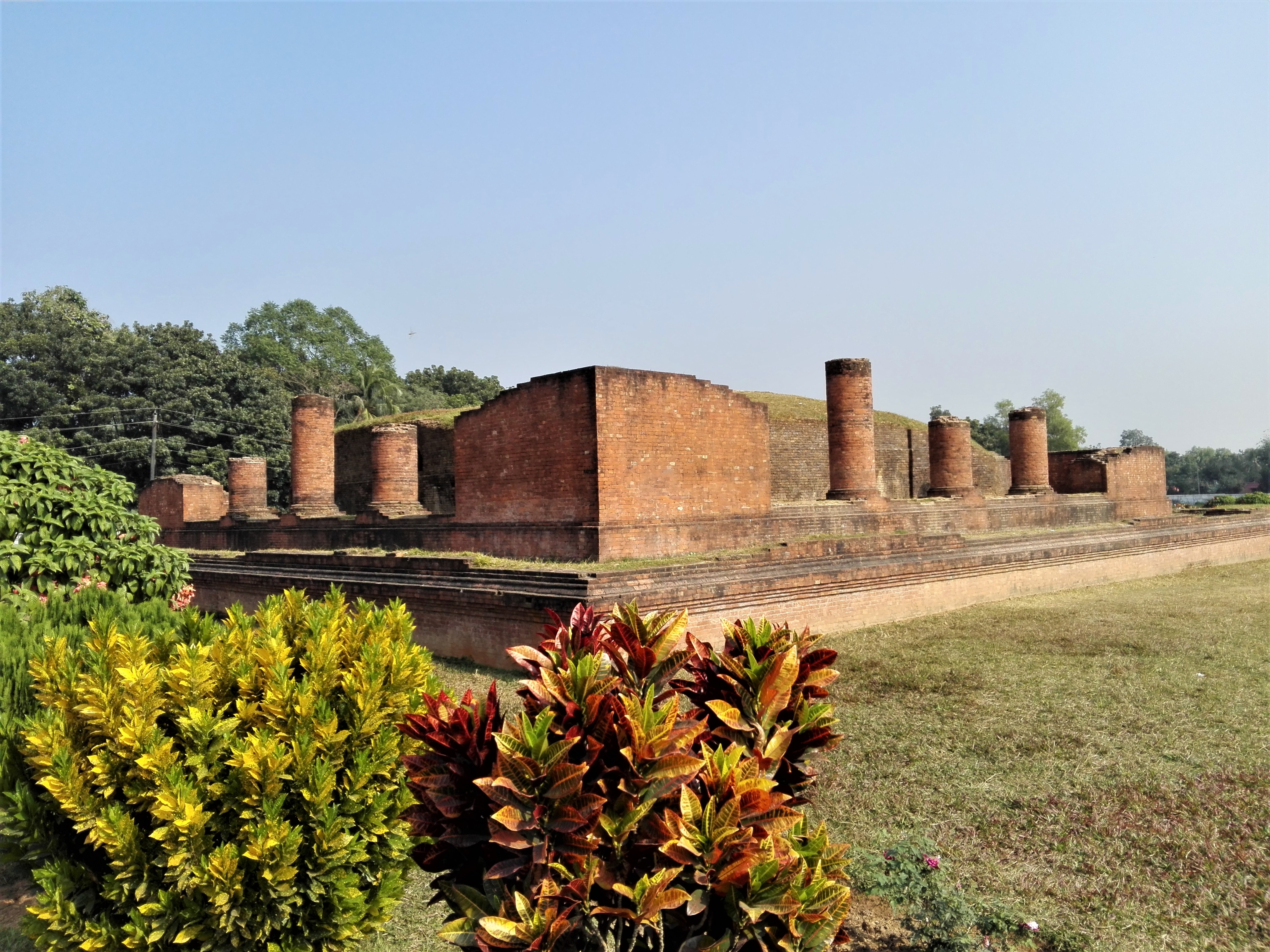 The central shrine of Shalban Vihara
